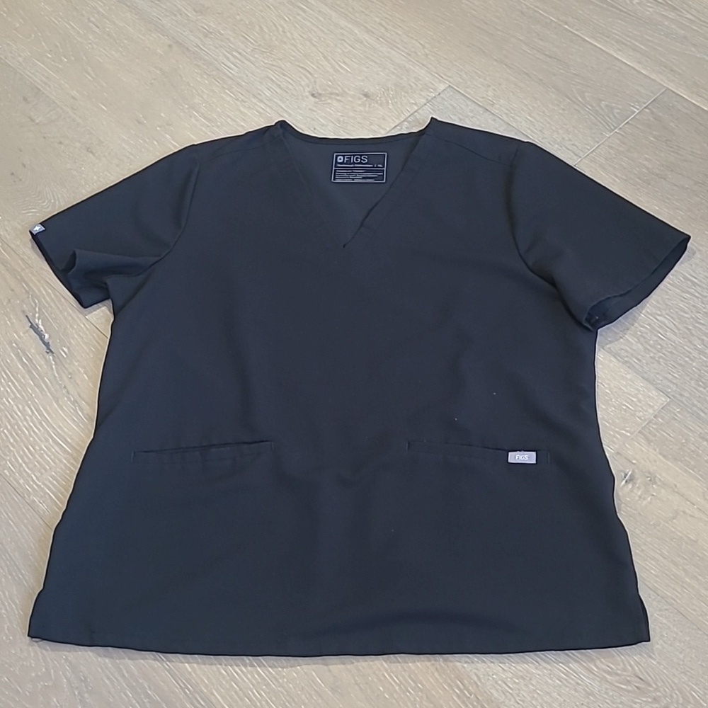 EUC FIGS Scrub Top Women's sz XL Black Casma 3 Pocket Short Sleeve Shirt
